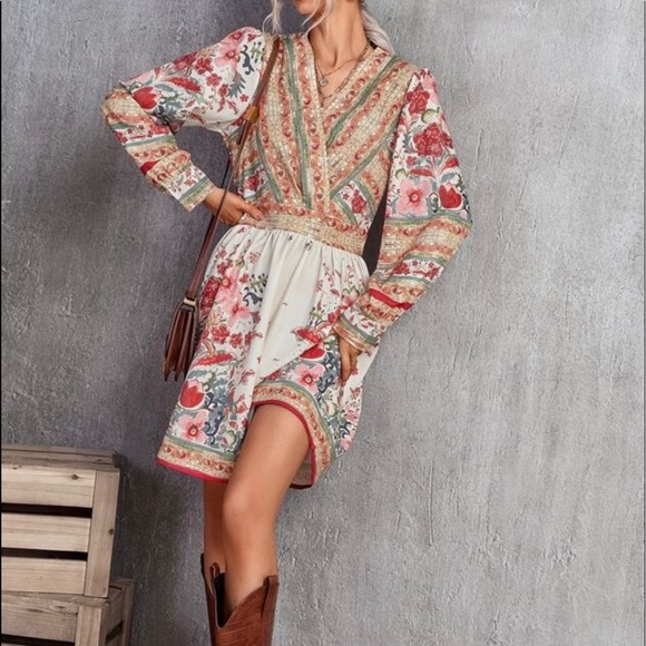 Bohemian Floral Print Surplice A Line Dress - Picture 4 of 6